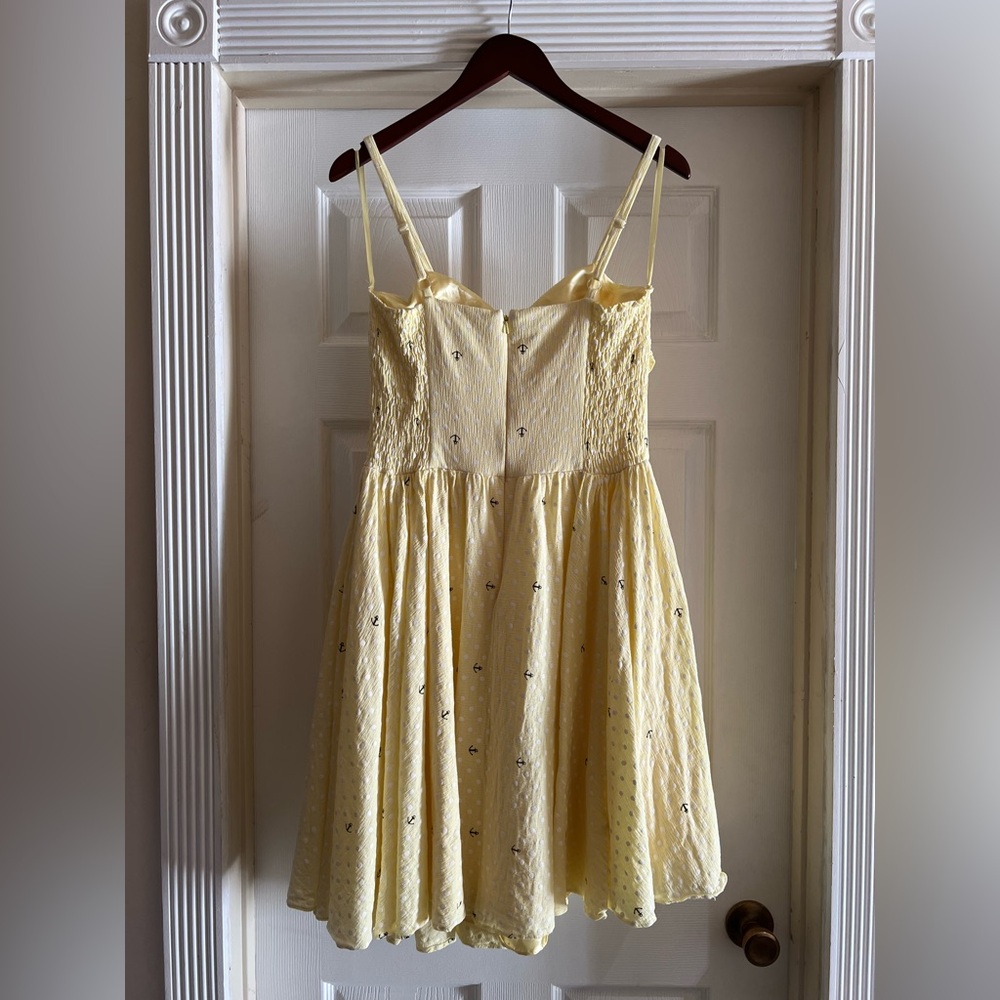 Iconic by Unique Vintage Golightly Swing Dress - Picture 6 of 9